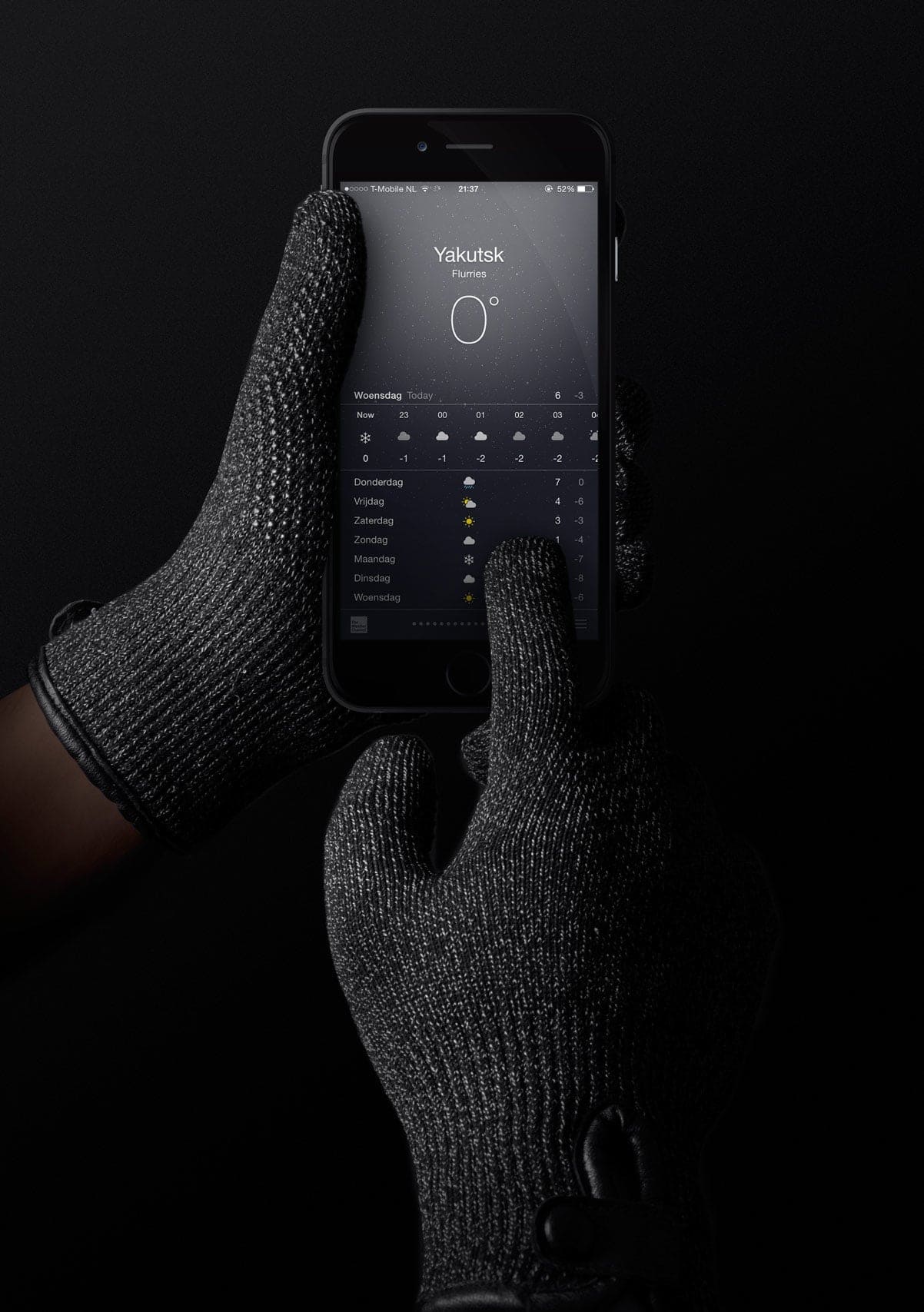 refined touchscreen gloves hero